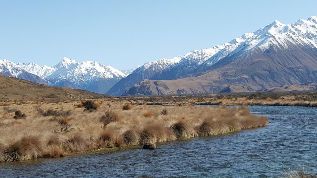 Ashburton Lakes Mt Potts Lodge מראה חיצוני תמונה